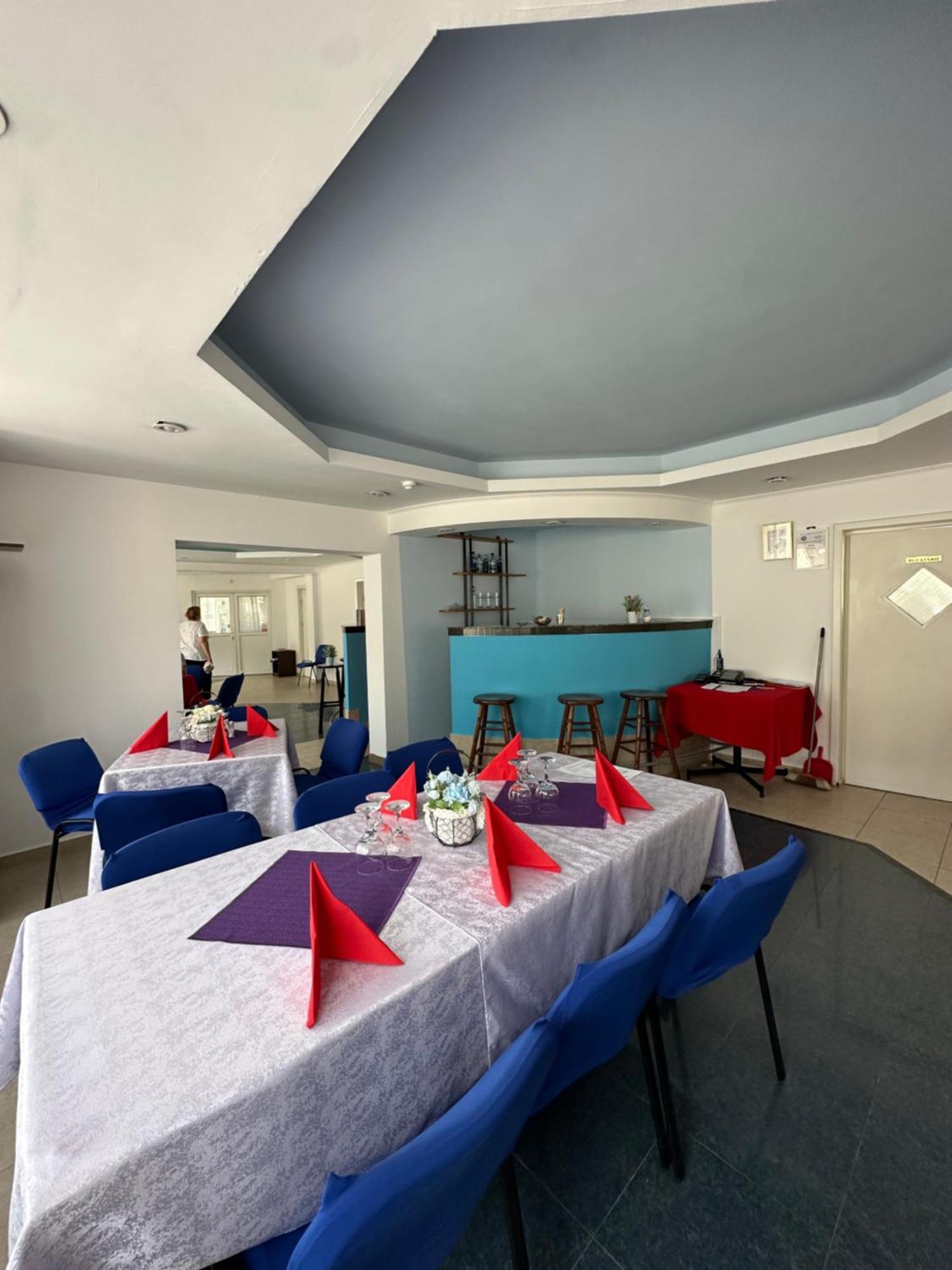 Vila Trandafirul Si Liliacul Hotel Căciulata Kültér fotó